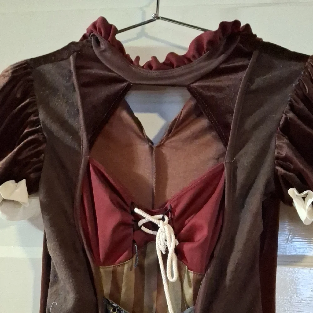 Spirit Steampunk Explorer  Costume - Brown and Cream (Mis011) - Picture 2 of 6